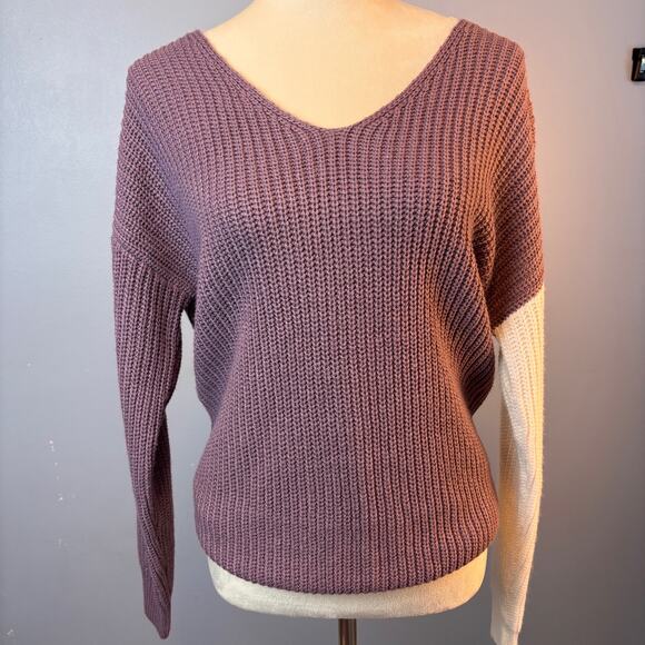 Love Tree Sweater Women's Purple White V-Neck Twist Cross Back Long sleeve - Picture 1 of 7